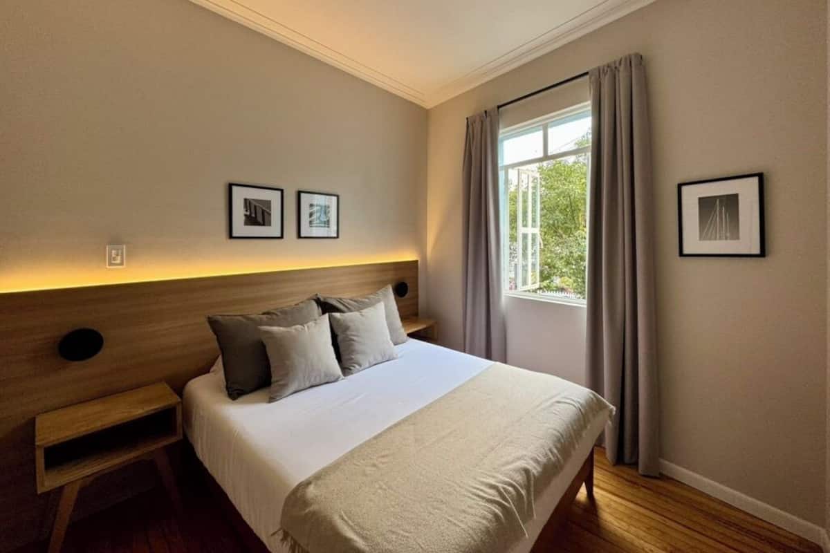 Comfort-huoneisto | Työpöytä, kannettavalle tietokoneelle sopiva työtila, ilmainen Wi-Fi