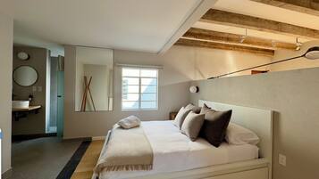 Loft Confort, vista a la ciudad | Escritorio, espacio para trabajar con laptop y wifi gratis