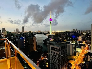 Property grounds - 27th Floor Luxury Stay at Luna Tower | Heart of Colombo 02 (Colombo)