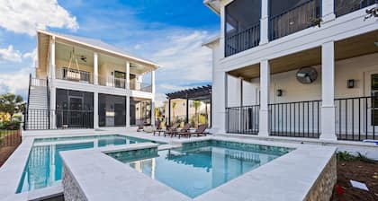 Cozy 2BR Guest House w/ Porches + Pool & Spa at Kiva Dunes