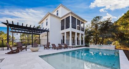 Cozy 2BR Guest House w/ Porches + Pool & Spa at Kiva Dunes