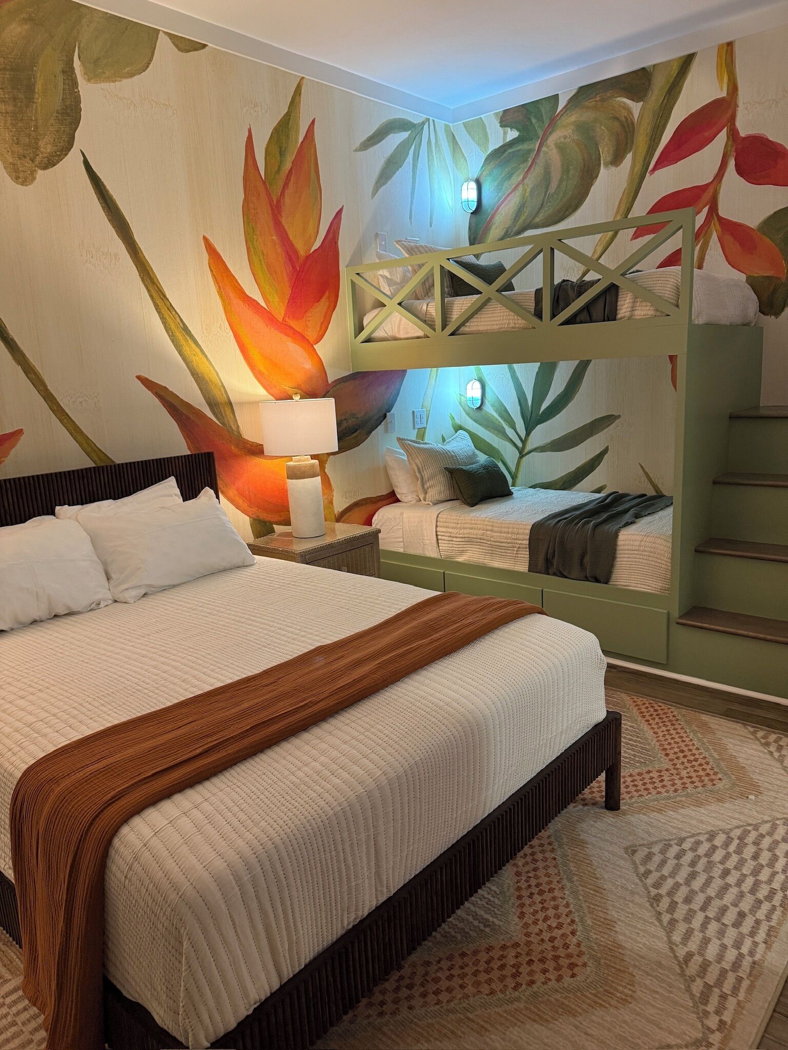 4 soverom, strykejern/-brett, wi-fi (inkludert) og sengetøy