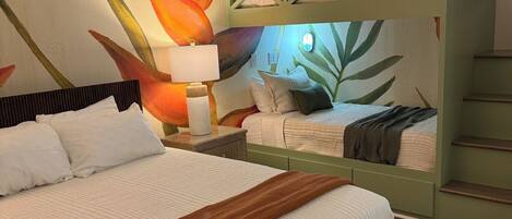 4 soverom, strykejern/-brett, wi-fi (inkludert) og sengetøy