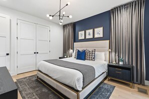4 habitaciones, escritorio, wifi y ropa de cama 