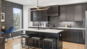 Unclassified image, 4 of 51, button - City View Home Only 1.5 mile to Downtown with Garage and Rooftop (Nashville)