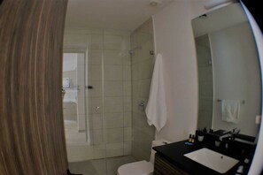 Hair dryer, towels, soap, toilet paper - Nice loft in excellent area. (Guadalajara)