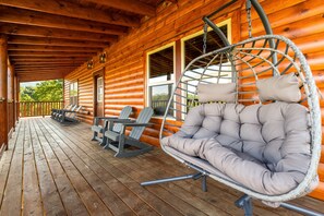 Terrace/patio - 6BR Grand Smoky Lodge | Indoor Pool, Game Room Sleeps 22 (Sevierville)