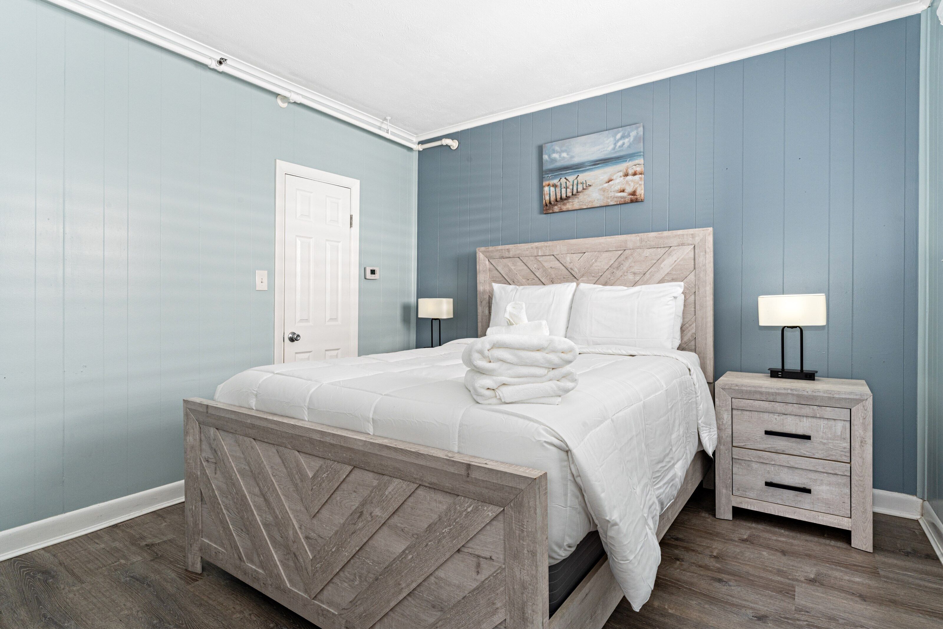 スイート | デスク、ノートパソコン用作業スペース、遮光カーテン、アイロン / アイロン台