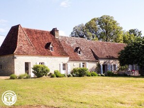 Exterior - Gîtes de France® - La Longère de Bessous (CONCORES)