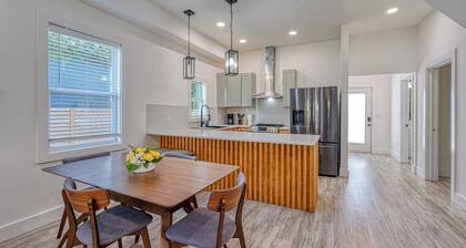 The Urban Oasis: 3 Bedrooms, 2 Baths, 100% Entertainment