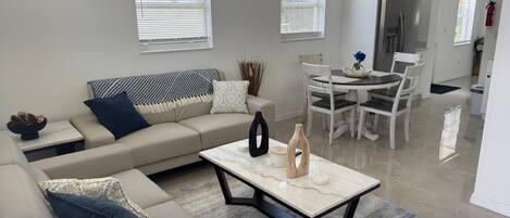 リビング エリア