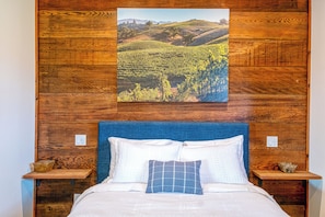 1 bedroom, iron/ironing board, Internet, bed sheets