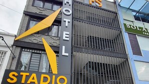 Besorolás nélküli kép, 3. 41 közül, gomb