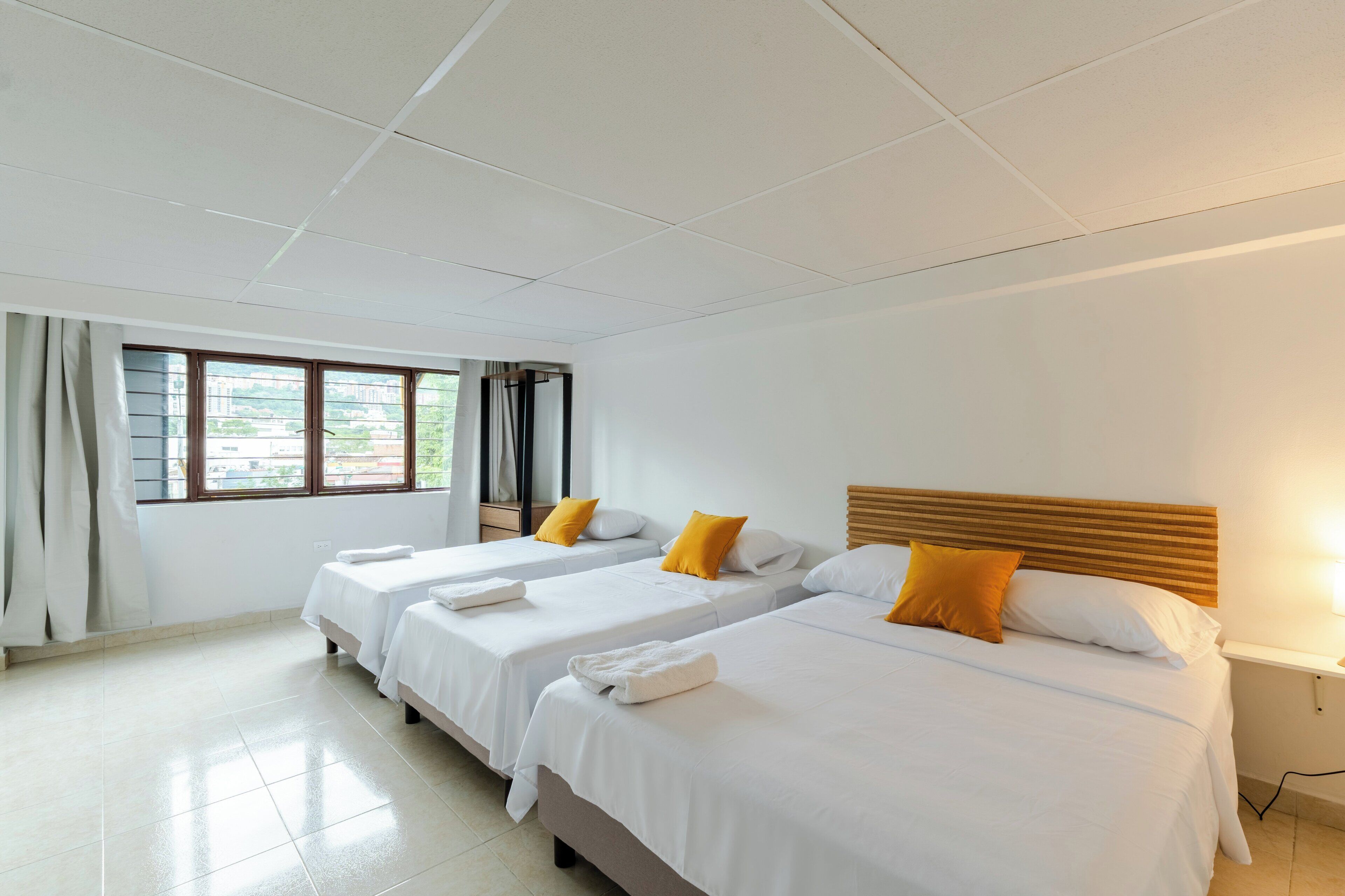 Standard Quadruple Room | Wi-fi percuma, cadar katil 