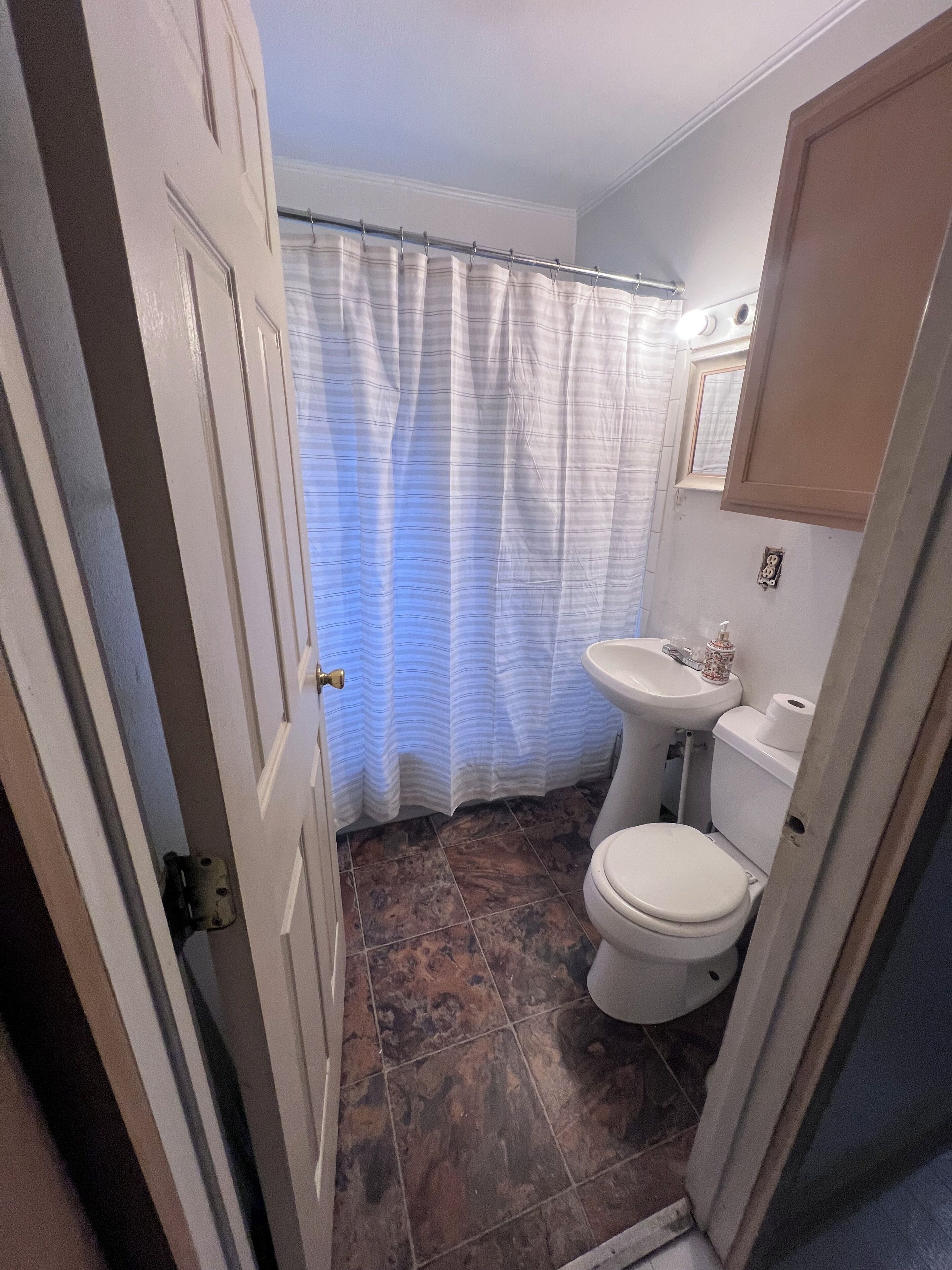 Håndklæder, Sæbe, Toiletpapir