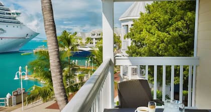 Hyatt Suites - Sunsett Harbor Key West - 2 Bedroom Suite