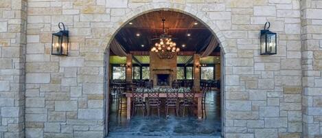 Restauration extérieure