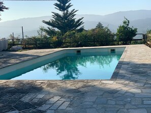 Piscina all'aperto