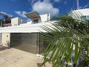 Exterior detail - Kath's House Cancun With private pool, ideal house for families and friends (Cancún)