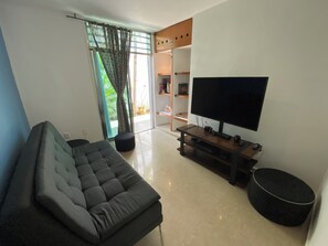 Smart TV - Kath's House Cancun With private pool, ideal house for families and friends (Cancún)