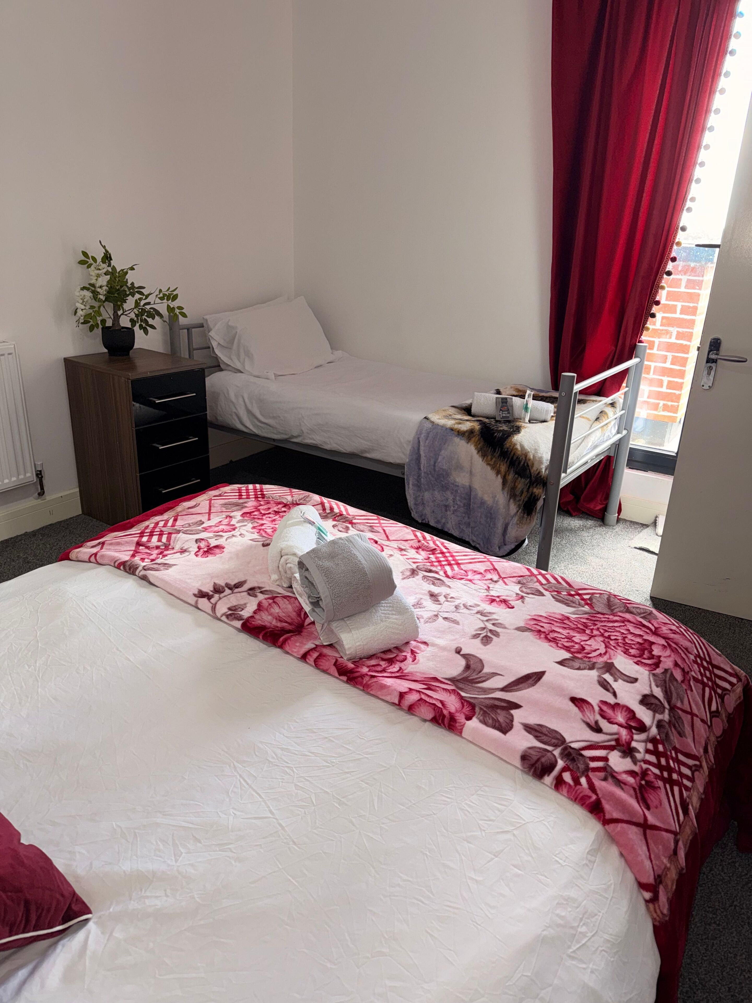 Apartment, 1 Bedroom, Smoking, Balcony | 2 bedrooms