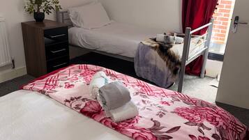 Apartment, 1 Bedroom, Smoking, Balcony | 2 bedrooms