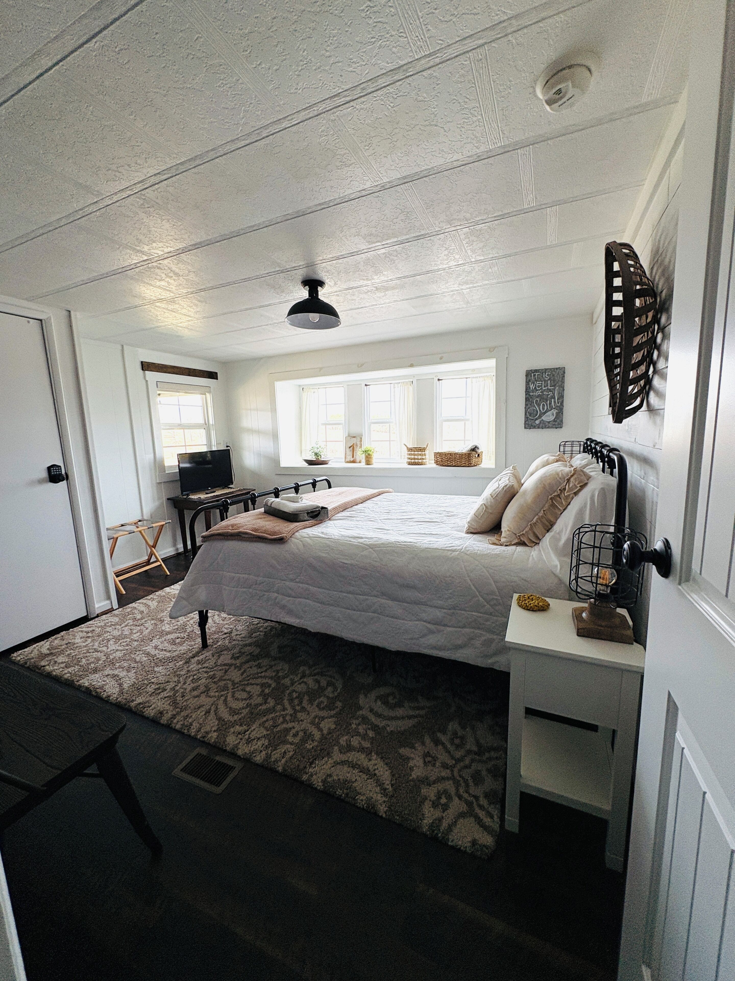 2 chambres, bureau, Wi-Fi gratuit, draps fournis