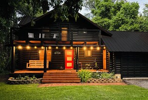 Exterior - Lovely 3-bed creekside cabin near Sundance perfect for your getaway (Provo)