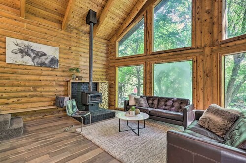 Lovely 3-bed creekside cabin near Sundance perfect for your getaway