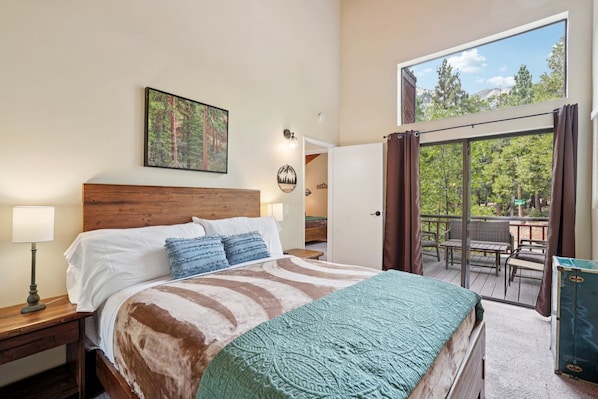 Iron/ironing board, free WiFi - Idyllwild Realty Vacations (Idyllwild)