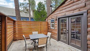 Standaard huis | Buiten dineren