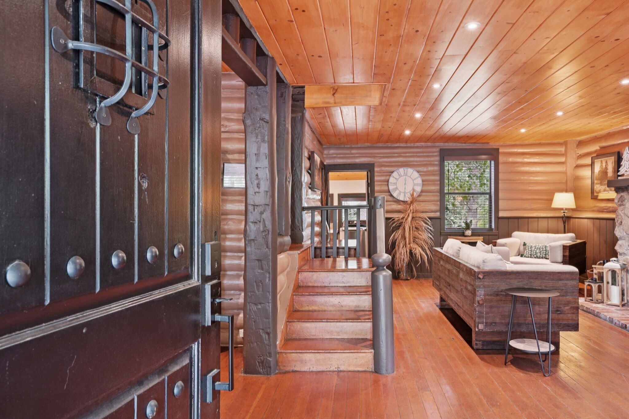 Yesteryear | Intérieur