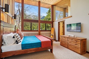Copper mine | Iron/ironing board, free WiFi - Idyllwild Realty Vacations (Idyllwild)