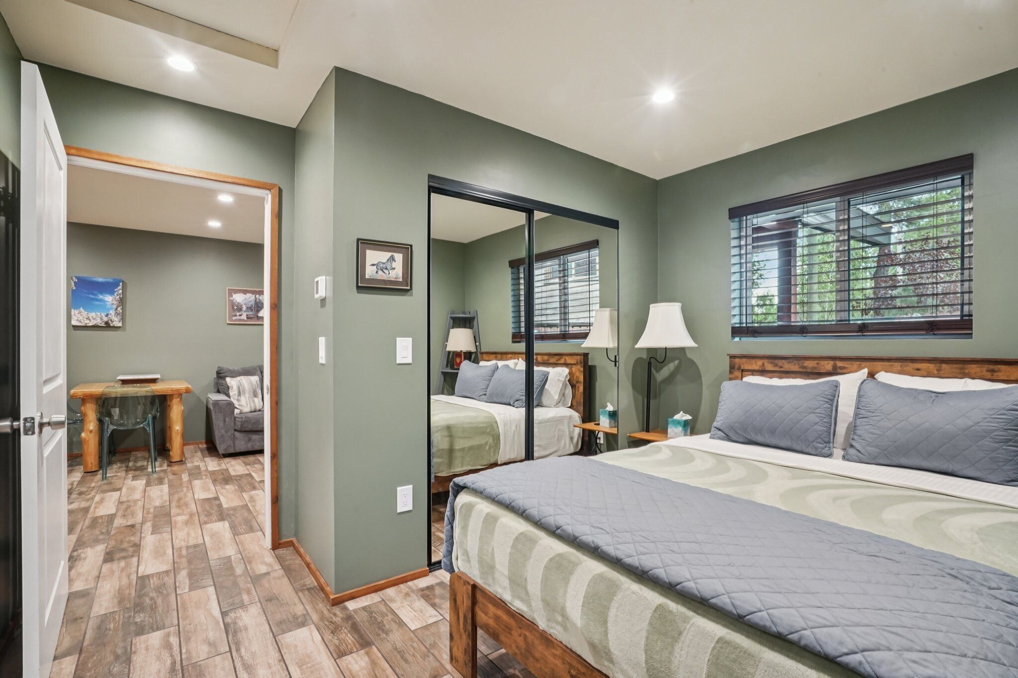 Standard Studio, Mountain View | Iron/ironing board, free WiFi