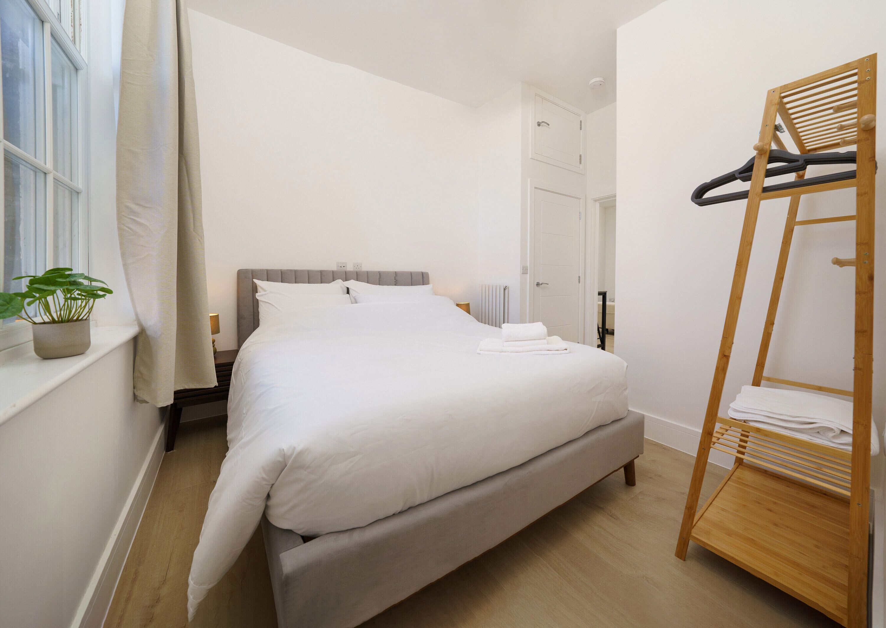 1 bedroom, iron/ironing board, travel cot, free WiFi