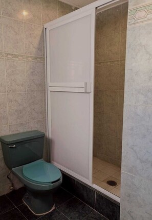 Soap, toilet paper - Huge house. Perfect for large groups. (Mazatlán)