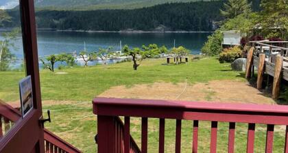 Ocean View Cabins at The Laughing Oyster Restaurant
