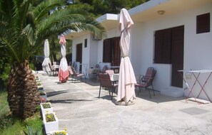 Outdoor dining - 2 bedroom cozy apartment in Stanici (Stanici)