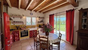 Fridge, microwave, oven, dishwasher - Villa Bellevue - FANJEAUX (FANJEAUX)