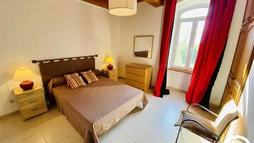 4 bedrooms, free WiFi