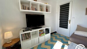 TV - L'Avocette - BAGES - Vacation Rental (BAGES)