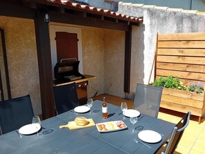 Outdoor dining - Maison Saint Amans - ST-MARTIN-LALANDE (ST-MARTIN-LALANDE)