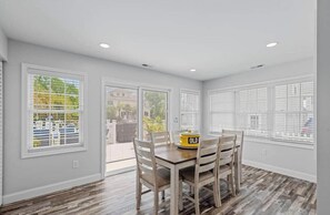 Dining - West OC • Canal Side • Boat Slip • EV Charger (Ocean City)