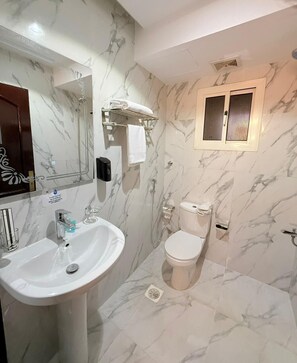Apartment, 1 Bedroom | Bathroom - Forsan Alfaisaliyyah (Jeddah)
