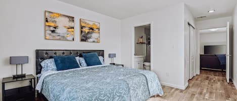 3 bedrooms, iron/ironing board, travel crib, free WiFi