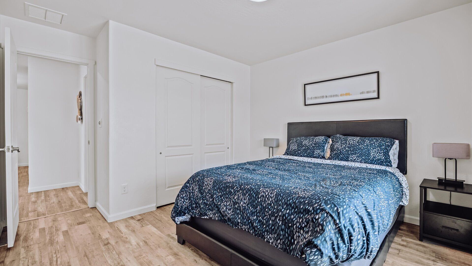 3 bedrooms, iron/ironing board, travel cot, free WiFi