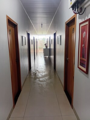 Basic Room, Garden View | Interior - Hotel flor do alto  (Alto Boa Vista)