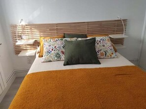 2 Schlafzimmer, Bügeleisen/Bügelbrett, Internetzugang, Bettwäsche