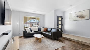 Smart TV, foosball, stereo