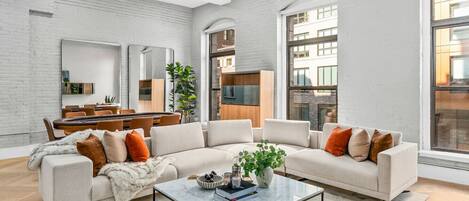 Smart TV, video games